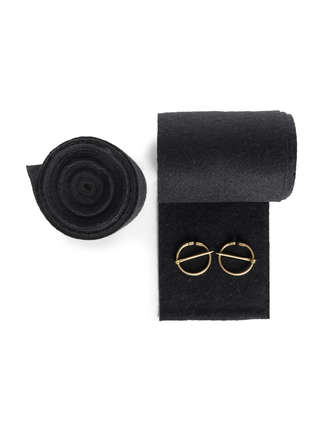 Mittelalter Wadenwickel Balder Set mit Fibeln in Schwarz Frontansicht 3