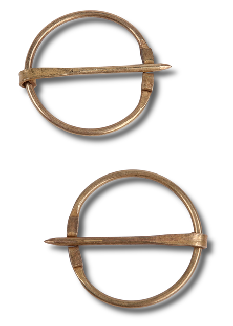 Mittelalter Wadenwickel Balder Set mit Fibeln Detailansicht 3