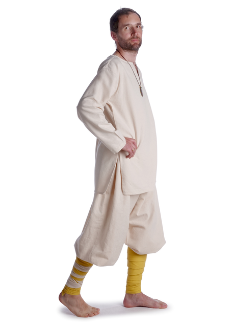 Mittelalter Wadenwickel Balder Set mit Fibeln in Gelb Seitenansicht