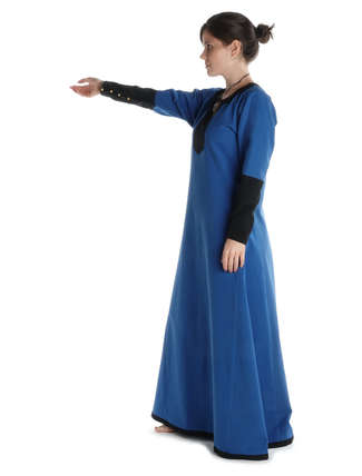 Mittelalter Kleid Skalmöld in Königsblau-Schwarz Seitenansicht