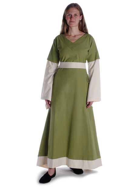 Mittelalter Kleid Saelde in Hellgrün Frontansicht 3