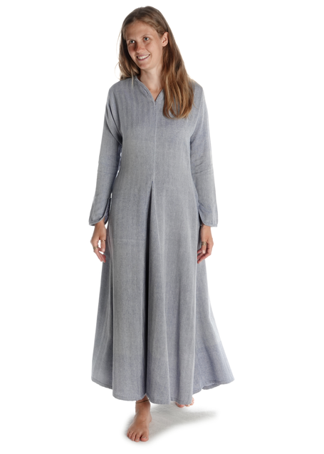 Wikinger Kleid Catella in Fischgrät Blau-Weiß Frontansicht