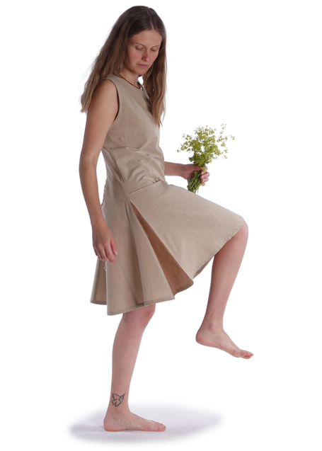 Mittelalter Kleid Pernelle in Hanffarben-Hellbraun Frontansicht 0