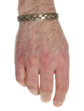 Mittelalter Armreif Alkathoos aus Messing-Weißmetall-Kupfer in Frontansicht 4