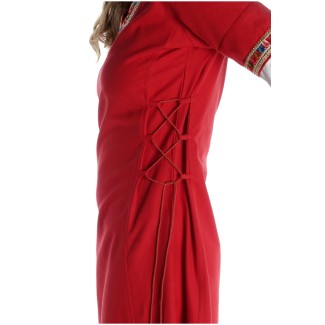 Mittelalter Kleid Saelde mit Bordüre in Feuerrot Detailansicht 3